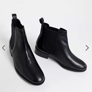 Black Leather Chelsea Boots